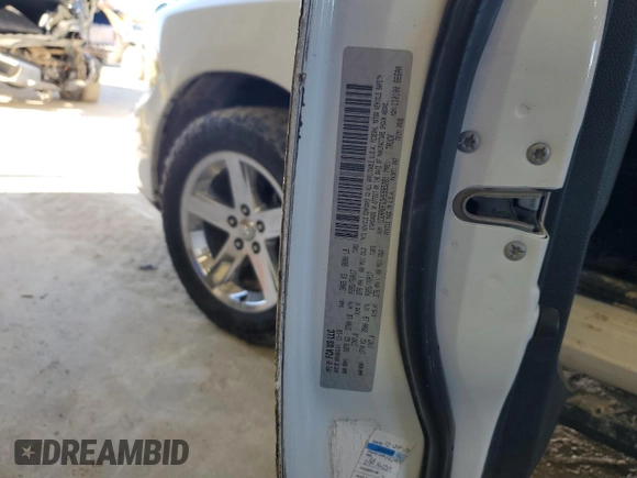 2017 Ram 1500 Express with VIN 1C6RR6FG3HS585281, listed as a Copart auction lot 81318224 with 140,607 mi miles and Clean title. Bid and sale history available at DreamBid. Image 12.