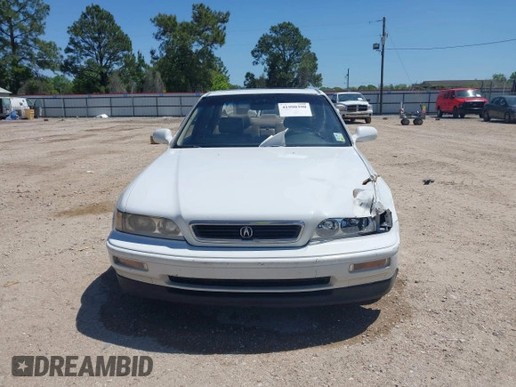 1993 Acura Legend L with VIN JH4KA7668PC025178, listed as a IAAI auction lot 41990390 with 187,755 mi miles and . Bid and sale history available at DreamBid. Image 13.