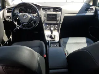 2017 Volkswagen Golf S z VIN 3VW217AU2HM021339, wystawiony jako Copart lot #59968985 z przebiegiem 79 354 mil mil oraz Czysty tytuł • Clean title. Historia ofert i sprzedaży dostępna na DreamBid. Obrazek 8.