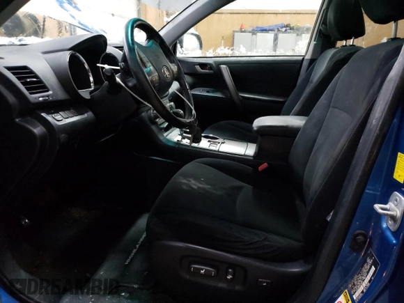 2009 Toyota Highlander Sport z VIN JTEES43A392148314, wystawiony jako Copart lot #44686075 z przebiegiem 271 285 mil mil oraz Czysty tytuł • Clean title. Historia ofert i sprzedaży dostępna na DreamBid. Obrazek 7.