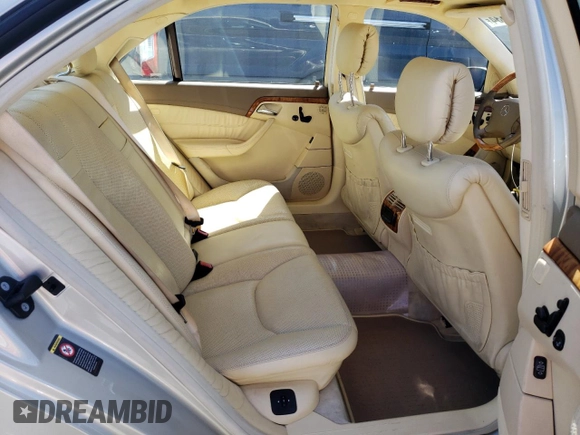 2000 Mercedes-Benz S-Class with VIN WDBNG75J1YA123323, listed as a Copart auction lot 58573634 with 202,708 mi miles and Salvage Title. Bid and sale history available at carsss.com. Image 10.