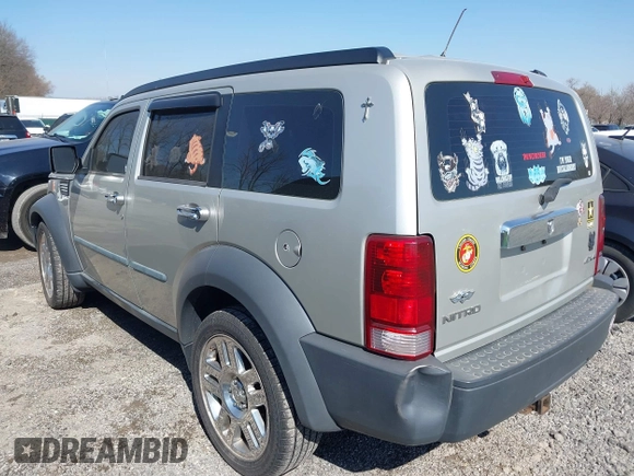 2008 Dodge Nitro SXT with VIN 1D8GU28K68W271921, listed as a IAAI auction lot 41772124 with 233,078 mi miles. Bid and sale history available at carsss.com. Image 3.