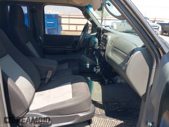 2005 Ford Ranger XL with VIN 1FTYR14U75PA18800, listed as a IAAI auction lot 42129237 with 240,333 mi miles. Bid and sale history available at carsss.com. Image 5.