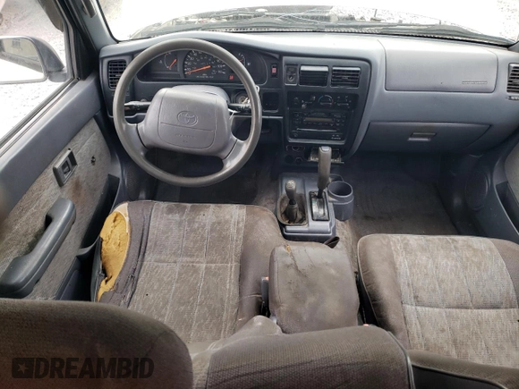 1998 Toyota Tacoma with VIN 4TAWN72NXWZ124547, listed as a Copart auction lot 44794815 with 242,757 mi miles and Salvage Title. Bid and sale history available at DreamBid. Image 8.