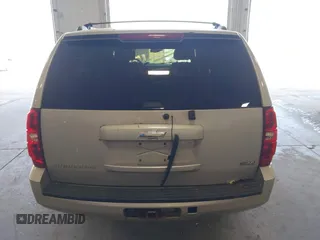 2007 Chevrolet Suburban LT с VIN 1GNFK16377J303817, выставлен на аукционе IAAI как лот 42226025 с пробегом 233 167 миль миль и . История ставок и продаж доступна на DreamBid. Изображение 16.