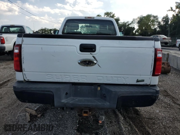 2014 Ford F-250 XL with VIN 1FTBF2B63EEA34982, listed as a Copart auction lot 68757294 with 81,438 mi miles and Clean title. Bid and sale history available at DreamBid. Image 6.