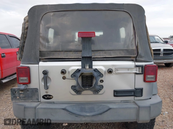 2008 Jeep Wrangler Unlimited X with VIN 1J4GA39198L651172, listed as a IAAI auction lot 41936521 with 69,007 mi miles and . Bid and sale history available at DreamBid. Image 16.