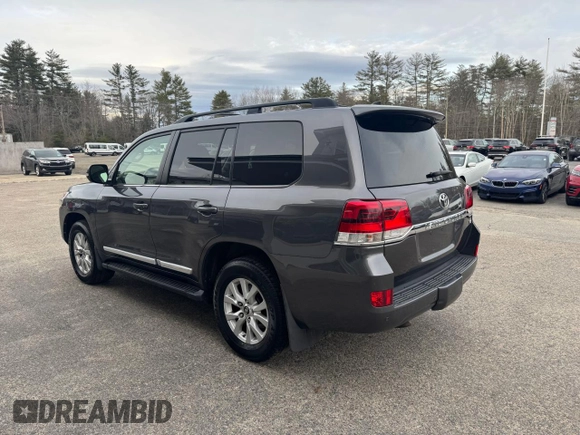 2017 Toyota Land Cruiser z VIN JTMCY7AJ5H4049172, wystawiony jako Copart lot #51363615 z przebiegiem 204 444 mil mil oraz Czysty tytuł • Clean title. Historia ofert i sprzedaży dostępna na DreamBid. Obrazek 3.