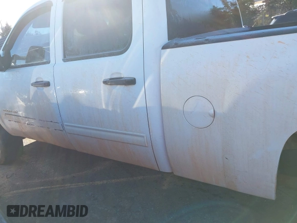2013 Chevrolet Silverado 2500HD LT with VIN 1GC1CXCG6DF199703, listed as a IAAI auction lot 41287141 with 1 mi miles. Bid and sale history available at carsss.com. Image 15.