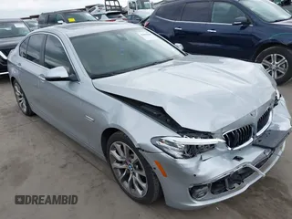 2016 BMW 5 Series 535i z VIN WBA5B1C52GG553356, wystawiony jako IAAI lot #42098665 z przebiegiem 20 736 mil mil oraz . Historia ofert i sprzedaży dostępna na DreamBid. Obrazek 1.