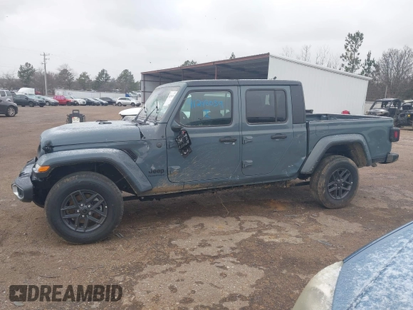 2024 Jeep Gladiator Sport z VIN 1C6HJTAG5RL127973, wystawiony jako IAAI lot #41248039 z przebiegiem 2 648 mil mil oraz . Historia ofert i sprzedaży dostępna na DreamBid. Obrazek 14.