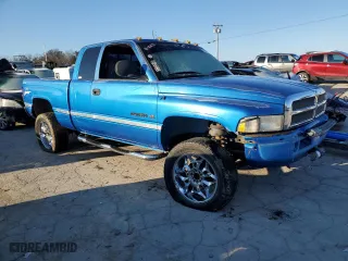 1998 Dodge Ram 1500 with VIN 3B7HF13Z9WG213938, listed as a Copart auction lot 79797373 with 100 mi miles and Clean Title. Bid and sale history available at carsss.com. Image 4.