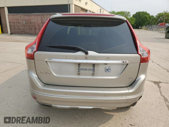 2014 Volvo XC60 3.2L с VIN YV4952DZ2E2524014, выставлен на аукционе Copart как лот 58173975 с пробегом 179 475 миль миль и Списание • Salvage title. История ставок и продаж доступна на DreamBid. Изображение 6.