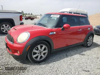 2009 MINI Hardtop S with VIN WMWMF73569TW82889, listed as a Copart auction lot 55630165 with 128,360 mi miles and Clean Title. Bid and sale history available at DreamBid. Image 1.