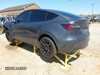 2022 Tesla Model Y Long Range with VIN 7SAYGDEE0NF387512, listed as a IAAI auction lot 41850901 with Not Provided miles and . Bid and sale history available at carsss.com. Image 3.