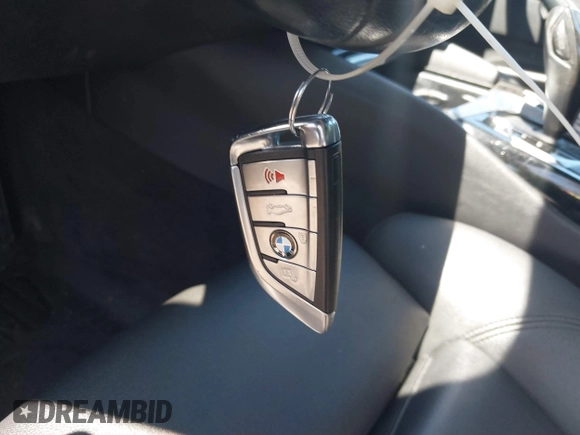 2019 BMW 5 Series 530i xDrive с VIN WBAJA7C58KG909998, выставлен на аукционе IAAI как лот 42203841 с пробегом 132 313 миль миль и . История ставок и продаж доступна на DreamBid. Изображение 11.