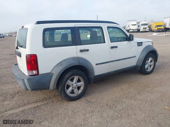 2007 Dodge Nitro SXT with VIN 1D8GT28K37W733045, listed as a IAAI auction lot 41965630 with 210,679 mi miles. Bid and sale history available at carsss.com. Image 4.