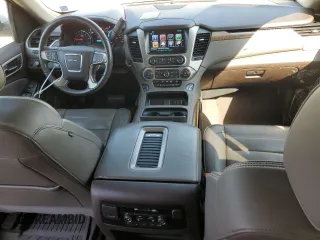 2020 GMC Yukon Denali with VIN 1GKS1CKJ6LR170901, listed as a Copart auction lot 76034594 with 118,738 mi miles and Salvage Title. Bid and sale history available at carsss.com. Image 8.
