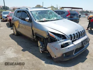 2014 Jeep Cherokee Limited с VIN 1C4PJMDS0EW110890, выставлен на аукционе IAAI как лот 42719588 с пробегом 88 090 миль миль и . История ставок и продаж доступна на DreamBid. Изображение 6.