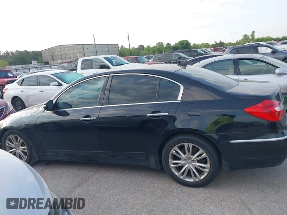 2014 Hyundai Genesis 3.8L z VIN KMHGC4DD7EU264631, wystawiony jako IAAI lot #42033725 z przebiegiem 183 397 mil mil oraz . Historia ofert i sprzedaży dostępna na DreamBid. Obrazek 14.