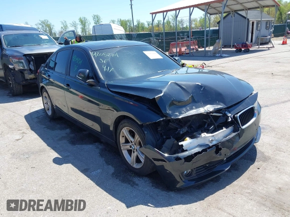2013 BMW 3 Series 328i z VIN WBA3C1C56DF438426, wystawiony jako IAAI lot #42052101 z przebiegiem 180 524 mil mil oraz . Historia ofert i sprzedaży dostępna na DreamBid. Obrazek 1.