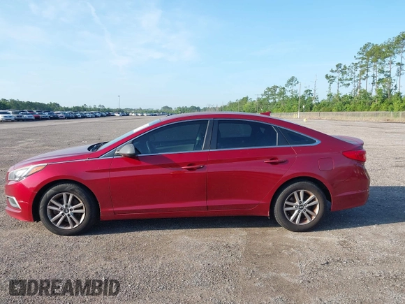 2016 Hyundai Sonata SE z VIN 5NPE24AF1GH349434, wystawiony jako IAAI lot #42555667 z przebiegiem 178 592 mil mil oraz . Historia ofert i sprzedaży dostępna na DreamBid. Obrazek 14.