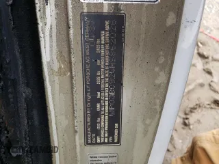 1987 Porsche 928 z VIN WP0JB0924HS862026, wystawiony jako Copart lot #42202985 z przebiegiem Nie podano mil oraz Nie do naprawy. Historia ofert i sprzedaży dostępna na DreamBid. Obrazek 12.