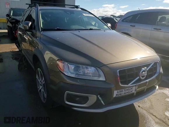 2013 Volvo XC70 T6 with VIN YV4902BZ1D1151232, listed as a Copart auction lot 48336725 with 109,727 mi miles and Salvage Title. Bid and sale history available at DreamBid. Image 13.