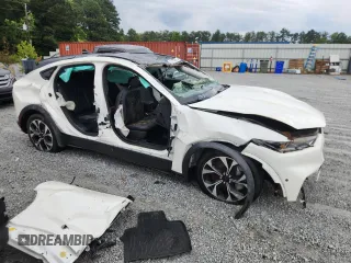 2024 Ford Mustang Mach-E Select with VIN 3FMTK1R45RMA15277, listed as a Copart auction lot 61598805 with Not provided miles and Clean title. Bid and sale history available at DreamBid. Image 4.
