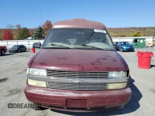 2002 Chevrolet Astro Cargo YF7 Upfitter with VIN 1GBDM19X32B127879, listed as a Copart auction lot 77438464 with 200,955 mi miles and Salvage Title. Bid and sale history available at carsss.com. Image 5.