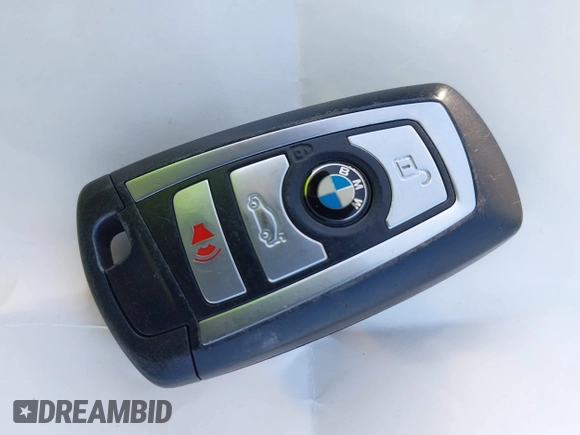 2016 BMW M4 with VIN WBS3R9C51GK336715, listed as a IAAI auction lot 41240988 with 62,245 mi miles and . Bid and sale history available at DreamBid. Image 11.