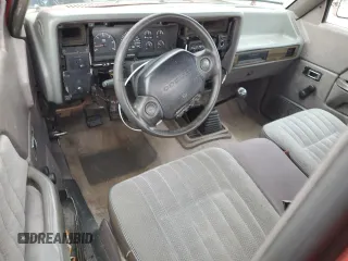1995 Dodge Dakota z VIN 1B7GG23XXSS377120, wystawiony jako Copart lot #44940945 z przebiegiem 219 117 mil mil oraz Szkoda całkowita • Salvage title. Historia ofert i sprzedaży dostępna na DreamBid. Obrazek 8.