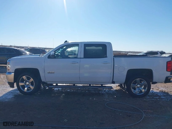 2018 Chevrolet Silverado 1500 LT with VIN 3GCPCREC6JG534601, listed as a IAAI auction lot 41465807 with 101,894 mi miles. Bid and sale history available at carsss.com. Image 14.