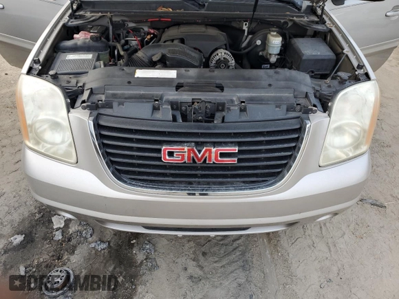 2008 GMC Yukon SLE w/3SA with VIN 1GKFC13C78R275471, listed as a Copart auction lot 74459144 with 156,744 mi miles and Salvage Title. Bid and sale history available at carsss.com. Image 12.