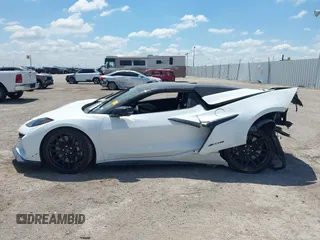 2023 Chevrolet Corvette 3LZ with VIN 1G1YF3D37P5603363, listed as a IAAI auction lot 42176876 with Not provided miles and . Bid and sale history available at DreamBid. Image 14.