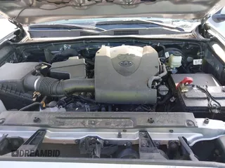 2020 Toyota Tacoma SR5 with VIN 3TMAZ5CN7LM138859, listed as a IAAI auction lot 42150725 with 36,462 mi miles and . Bid and sale history available at DreamBid. Image 10.