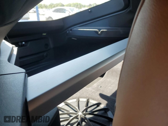 2024 Toyota Supra 3.0 with VIN WZ1DB0G05RW066072, listed as a Copart auction lot 54894725 with 11,892 mi miles and Salvage title. Bid and sale history available at DreamBid. Image 10.