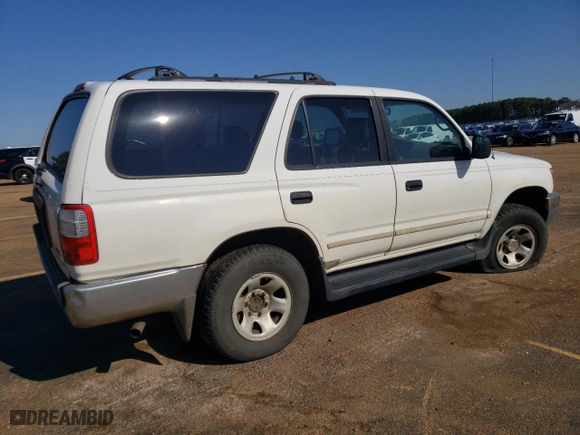 2000 Toyota 4Runner with VIN JT3GM84RXY0068817, listed as a Copart auction lot 43253875 with 329,106 mi miles and Salvage Title. Bid and sale history available at carsss.com. Image 3.