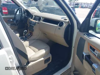 2010 Land Rover LR4 Lux with VIN SALAK2D47AA523883, listed as a IAAI auction lot 42563983 with 137,150 mi miles and . Bid and sale history available at DreamBid. Image 5.