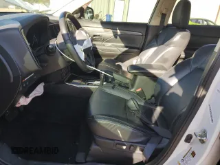 2020 Mitsubishi Outlander SE z VIN JA4AD3A35LZ019723, wystawiony jako Copart lot #50466605 z przebiegiem 117 700 mil mil oraz Szkoda całkowita • Salvage title. Historia ofert i sprzedaży dostępna na DreamBid. Obrazek 7.
