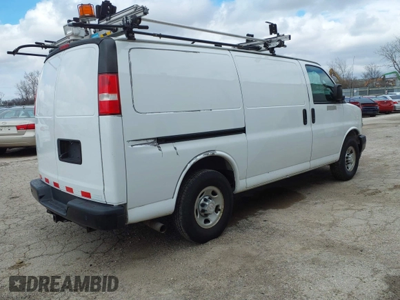 2018 Chevrolet Express Cargo Van with VIN 1GCWGAFP1J1322142, listed as a IAAI auction lot 41952498 with 155,218 mi miles. Bid and sale history available at carsss.com. Image 4.