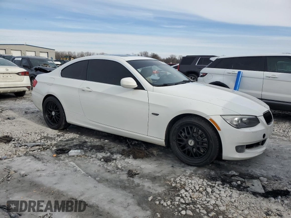 2012 BMW 3 Series 335i xDrive with VIN WBAKF9C50CE620659, listed as a Copart auction lot 42290145 with 0 mi miles and Salvage Title. Bid and sale history available at carsss.com. Image 4.
