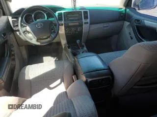 2008 Toyota 4Runner SR5 z VIN JTEZU14R68K015348, wystawiony jako Copart lot #50547885 z przebiegiem 212 157 mil mil oraz Szkoda całkowita • Salvage title. Historia ofert i sprzedaży dostępna na DreamBid. Obrazek 8.