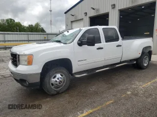 2011 GMC Sierra 3500HD SLE z VIN 1GT413C81BF164648, wystawiony jako Copart lot #56047835 z przebiegiem 245 509 mil mil oraz Nie do naprawy • Non repairable. Historia ofert i sprzedaży dostępna na DreamBid. Obrazek 1.