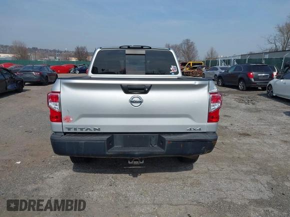 2017 Nissan Titan SV z VIN 1N6AA1EJ0HN559519, wystawiony jako IAAI lot #41798623 z przebiegiem 116 292 mil mil oraz . Historia ofert i sprzedaży dostępna na DreamBid. Obrazek 16.