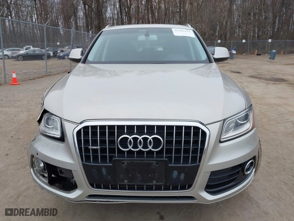 2014 Audi Q5 Premium Plus with VIN WA1LFAFP7EA099126, listed as a IAAI auction lot 41802414 with 105,906 mi miles. Bid and sale history available at carsss.com. Image 12.
