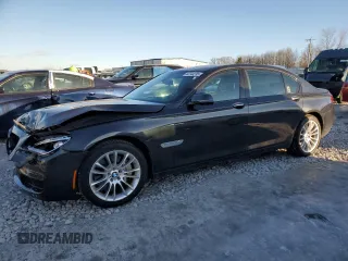 2015 BMW 7 Series 750Li xDrive with VIN WBAYF8C59FD654713, listed as a Copart auction lot 44144235 with 100,184 mi miles and Clean Title. Bid and sale history available at carsss.com. Image 1.