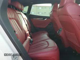 2021 Maserati Levante GranSport with VIN ZN661XUS8MX379725, listed as a Copart auction lot 82186843 with 0 mi miles. Bid and sale history available at carsss.com. Image 11.