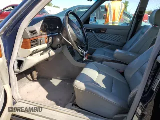 1991 Mercedes-Benz 420 with VIN WDBCA35E1MA599800, listed as a Copart auction lot 66687274 with 84,817 mi miles and Non Repairable. Bid and sale history available at carsss.com. Image 7.