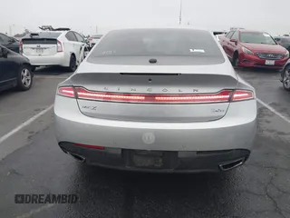 2016 Lincoln MKZ Hybrid с VIN 3LN6L2LU7GR612861, выставлен на аукционе IAAI как лот 42731257 с пробегом 85 077 миль миль и . История ставок и продаж доступна на DreamBid. Изображение 16.